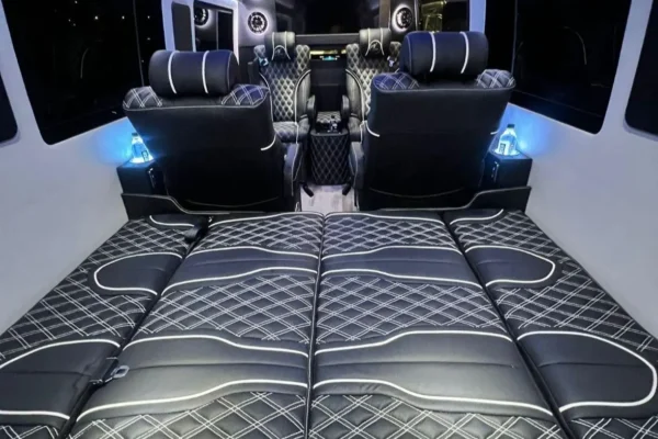 Empyra Limousine